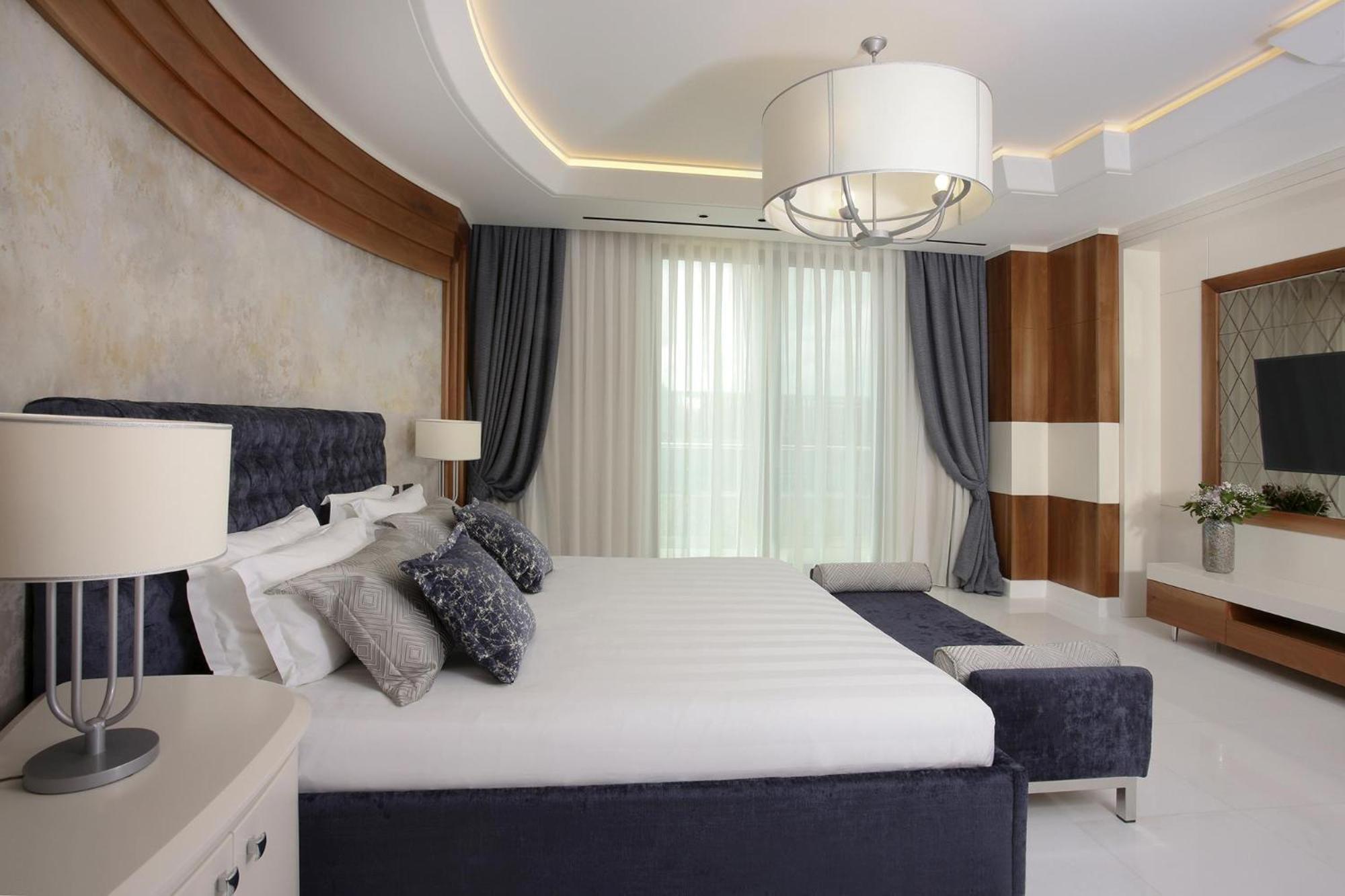 Pomegranate Wellness Spa Hotel Chalkidike Exteriör bild