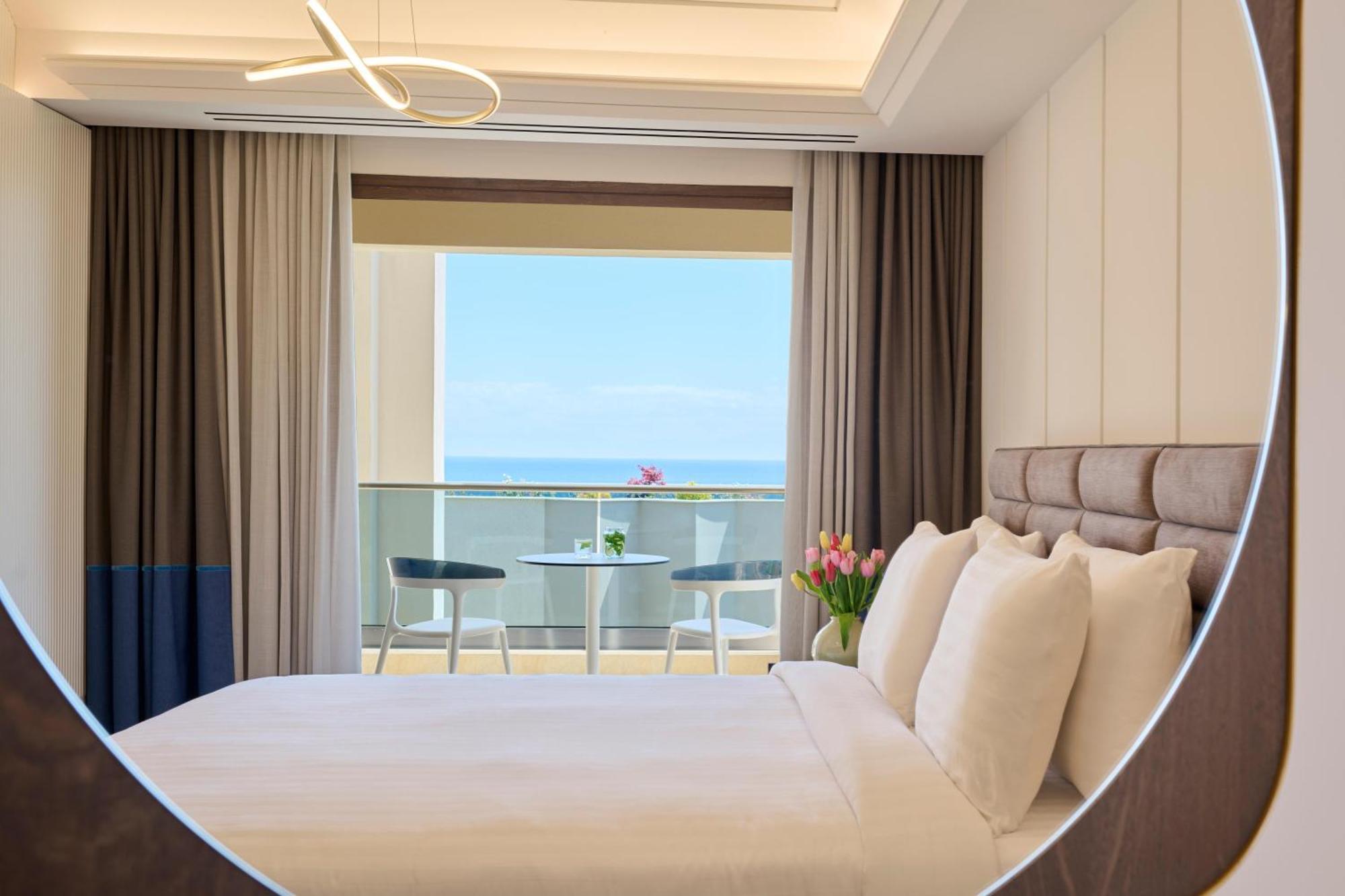 Pomegranate Wellness Spa Hotel Chalkidike Exteriör bild