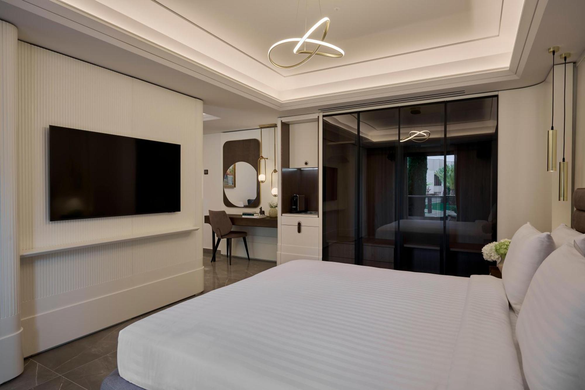 Pomegranate Wellness Spa Hotel Chalkidike Exteriör bild